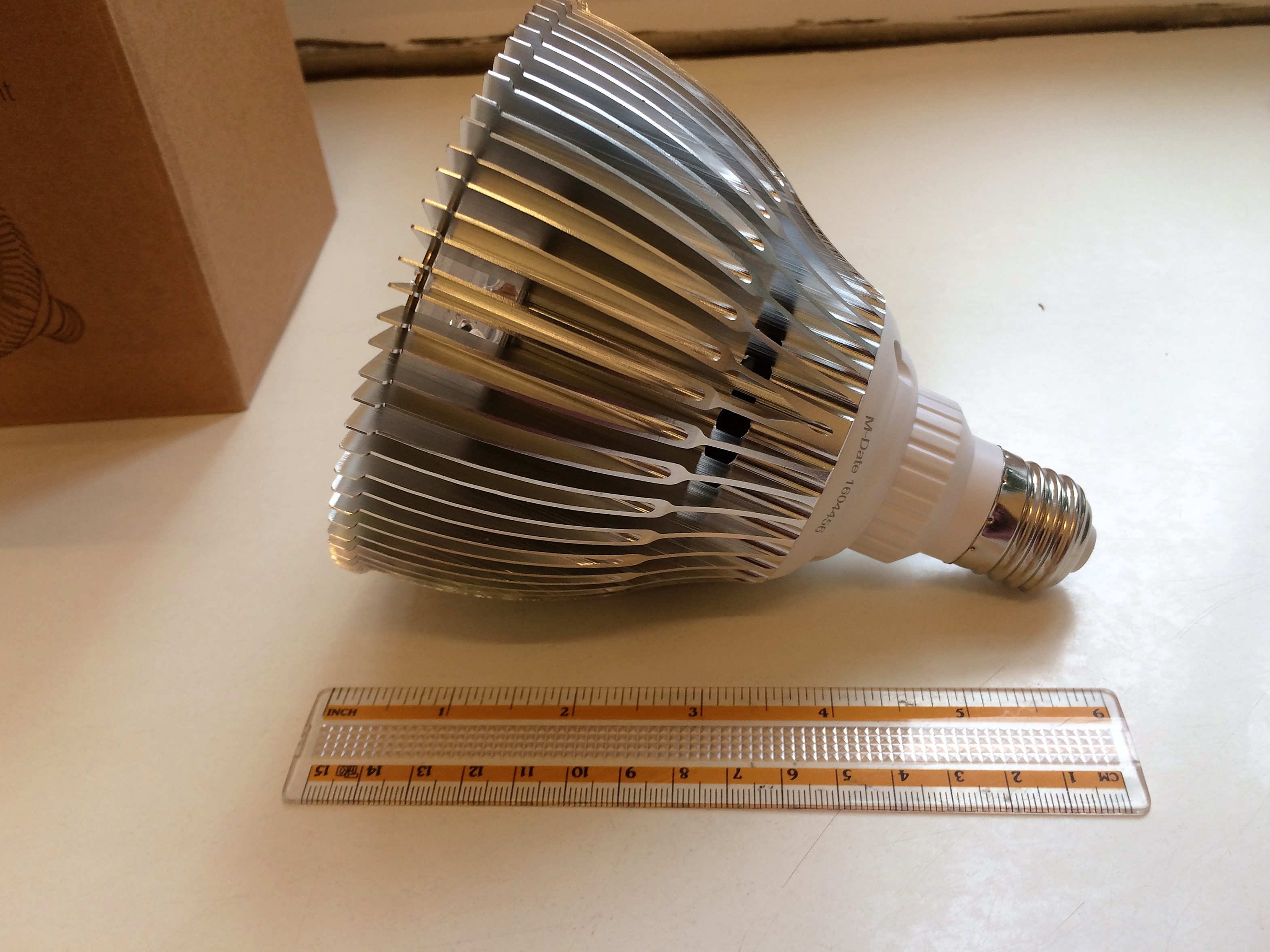 OxyLED GL02 Pflanzenlampe 7