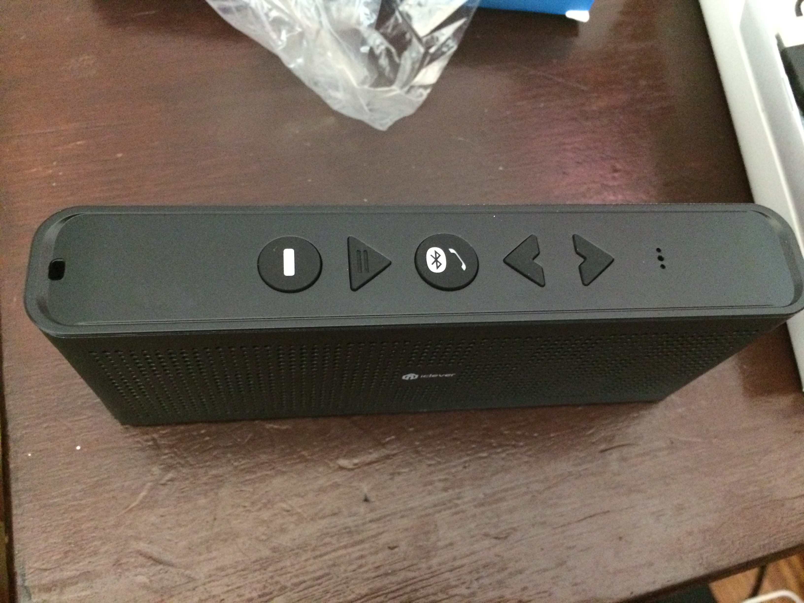 iClever IC-BTS04 tragbarer Bluetooth Lautsprecher 6